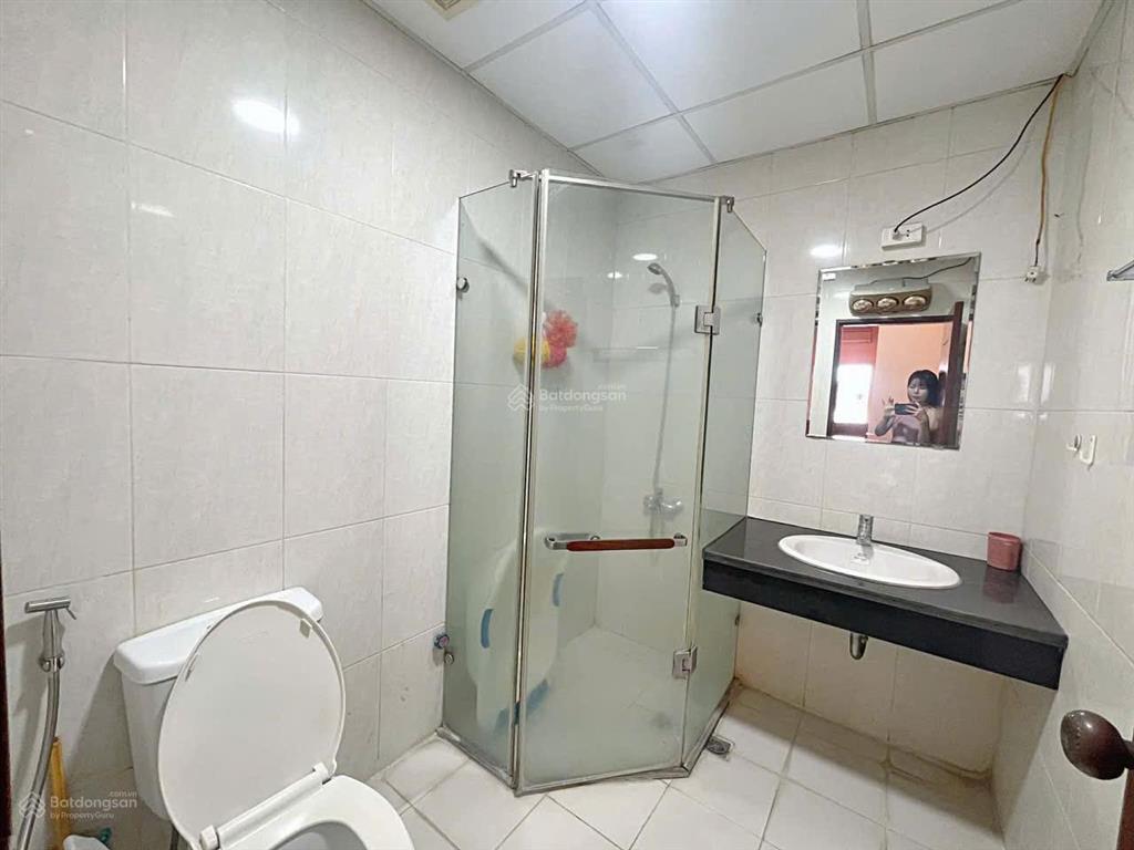 Cho thuê cc nam đô trương định 104m, 13 triệu/th, 3 ngủ,2 wc, căn góc, nhà mới, full nội thất.