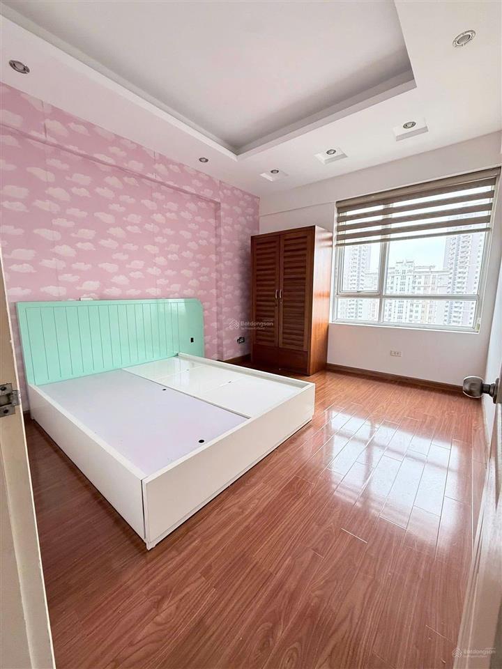 Cho thuê ch 130 nguyễn đức cảnh, 131m, 13,5 triệu/th, 3 ngủ, 2 wc, full nội thất, nhà mới, căn góc