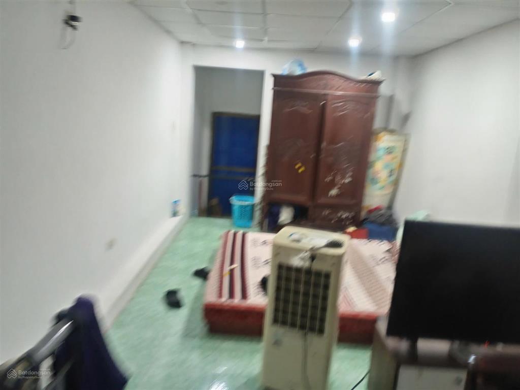 Cho thuê ch mai động, 90m2 giá 8 triệu/ th, 3 ngủ, 2 wc, gần ô tô, hồ đền lừ, chân tòa feliz homes