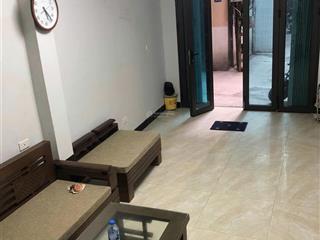 Cho thuê nhà đại la, 28mx4 tầng, 8,5 triệu/th, 3 ngủ, 2 wc, nhà đẹp mới, gần ô tô.
