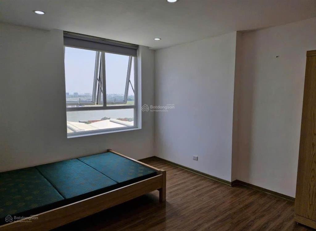 Cho thuê ch udic vĩnh tuy, 90m, 13 triệu, 3 ngủ, 2 wc, full nội thất, căn góc thoáng, gần đh kd&cn