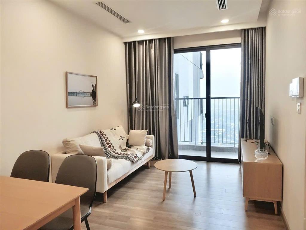 Cho thuê ch 536 minh khai, 11,5 triệu/th. 2 ngủ, 2 wc, full nội thất, cổng timescity