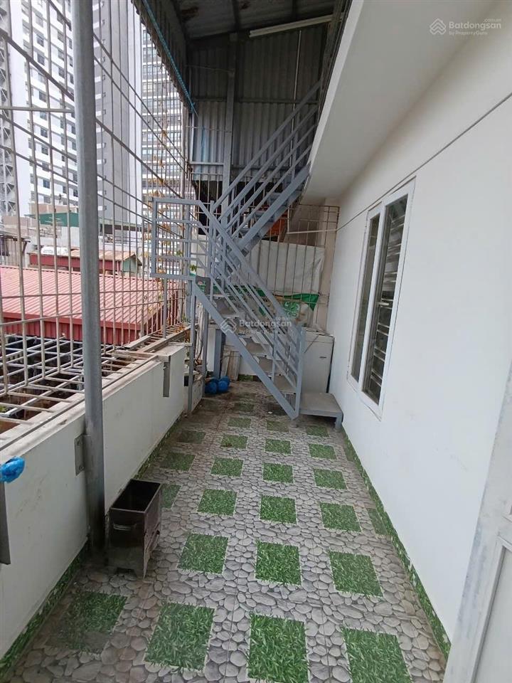 Cho thuê nhà 300 minh khai, 34mx5 tầng, 12 triệu/th, 3 ngủ, 4 wc, full nội thất