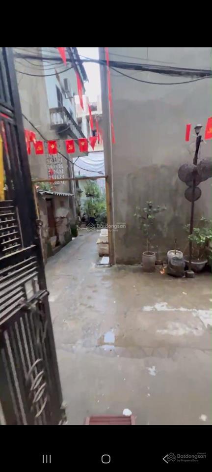 Cho thuê nhà đại la, 34mx4 tầng, 12 triệu/th, 3 ngủ, 2 wc, full nội thất, mấy bước chân ra phố.