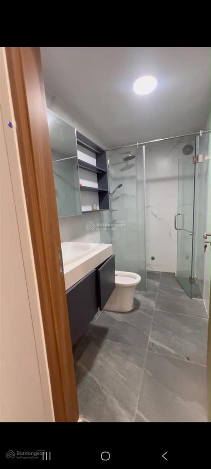 Cho thuê nhà đại la, 34mx4 tầng, 12 triệu/th, 3 ngủ, 2 wc, full nội thất, mấy bước chân ra phố.