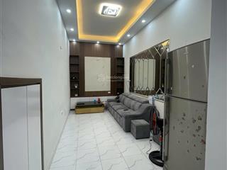 Cho thuê nhà 295 bạch mai, 50m, 12 triệu, 3 ngủ, full nội thất, ngõ to, gần đh bk, chợ mơ