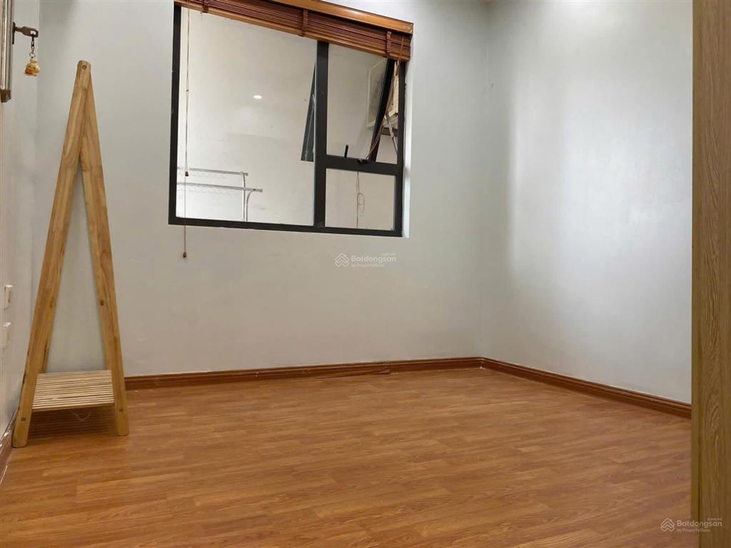 Cho thuê ch đồng phát, hoàng mai, 90m, 12 triệu/th, 3 ngủ, 2 wc, full nội thất, căn góc thoáng.