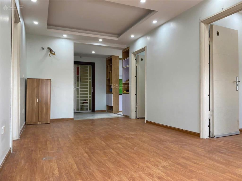 Cho thuê ch đồng phát, hoàng mai, 90m, 12 triệu/th, 3 ngủ, 2 wc, full nội thất, căn góc thoáng.