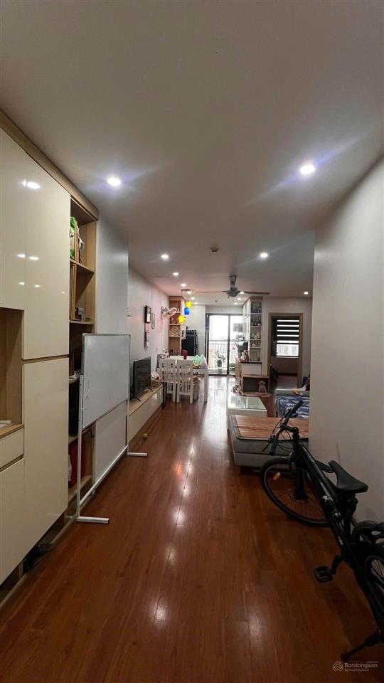 Cho thuê ch 87 lĩnh nam horizon, 75m, 11 triệu/th, 2 ngủ, 2 wc, full nội thất, nhà đẹp thoáng.