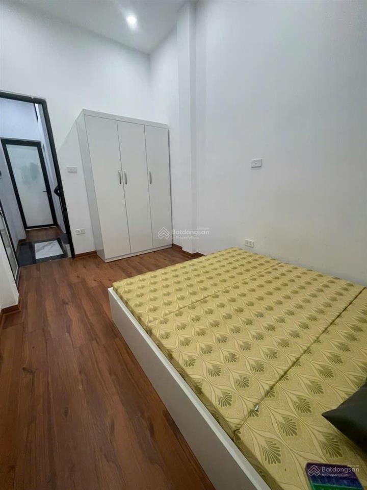 Cho thuê nhà 35 mai động, 30mx4 tầng, 9 triệu/th, 2 ngủ, 3 wc, nhà đẹp mới, thoáng, tiện ích nhiều.