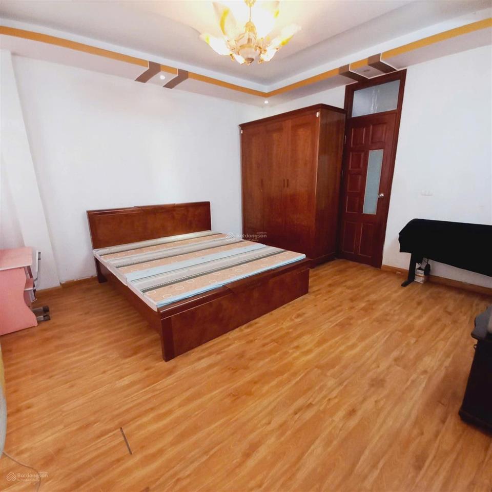 Cho thuê nhà 141 nam dư, 30m2x4 tầng, 8 triệu/th, 2 phòng ngủ, 3 wc, full nội thất