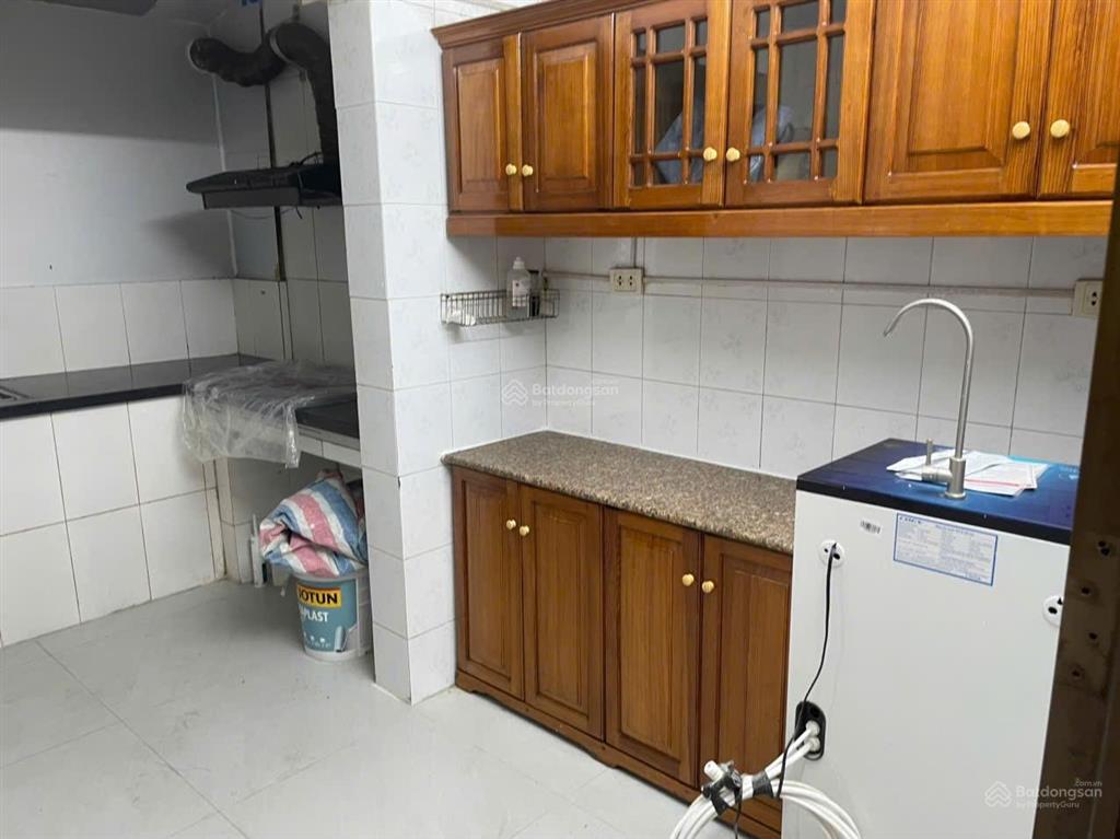 Cho thuê ch đhbk nguyễn hiền, 80m2, 10 triệu, 3 ngủ, full đồ, cạnh sân vận động bách khoa