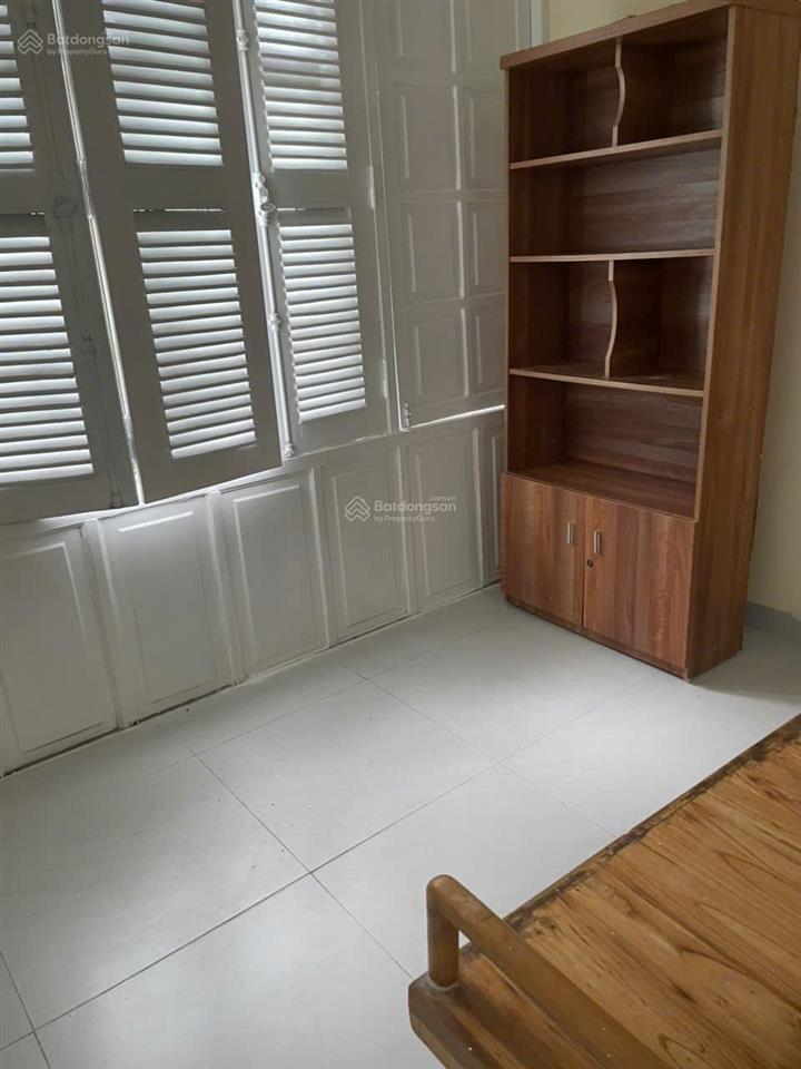 Cho thuê ch đhbk nguyễn hiền, 80m2, 10 triệu, 3 ngủ, full đồ, cạnh sân vận động bách khoa