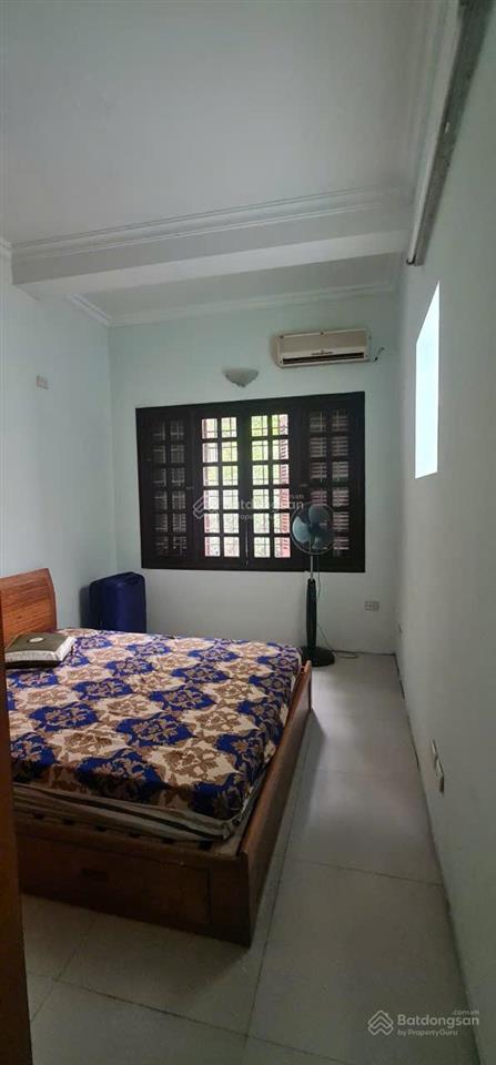 Cho thuê nhà nguyễn huy tự, hbt, 30mx4 tầng, 13 triệu, 3 ngủ, 3 wc, full nội thất, ô tô đỗ cửa