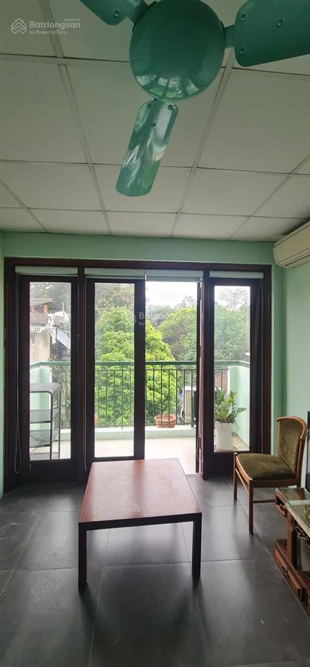 Cho thuê nhà nguyễn huy tự, hbt, 30mx4 tầng, 13 triệu, 3 ngủ, 3 wc, full nội thất, ô tô đỗ cửa