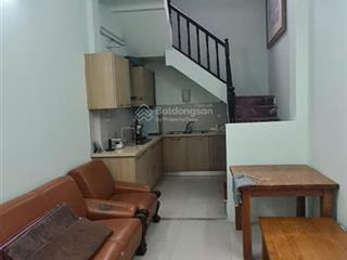 Cho thuê nhà nguyễn huy tự, hbt, 30mx4 tầng, 14 triệu, 3 ngủ, 3 wc, full nội thất, ô tô đỗ cửa