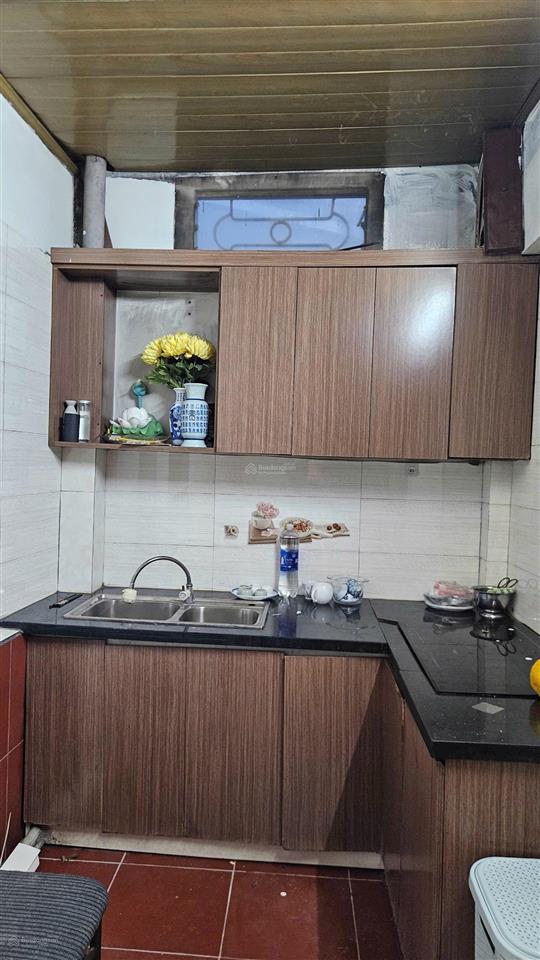 Cho thuê nhà ngõ 203 kim ngưu, 30m²x4 tầng, 11 triệu/th, 2 ngủ, full đồ, gần phố kim ngưu, lò đúc