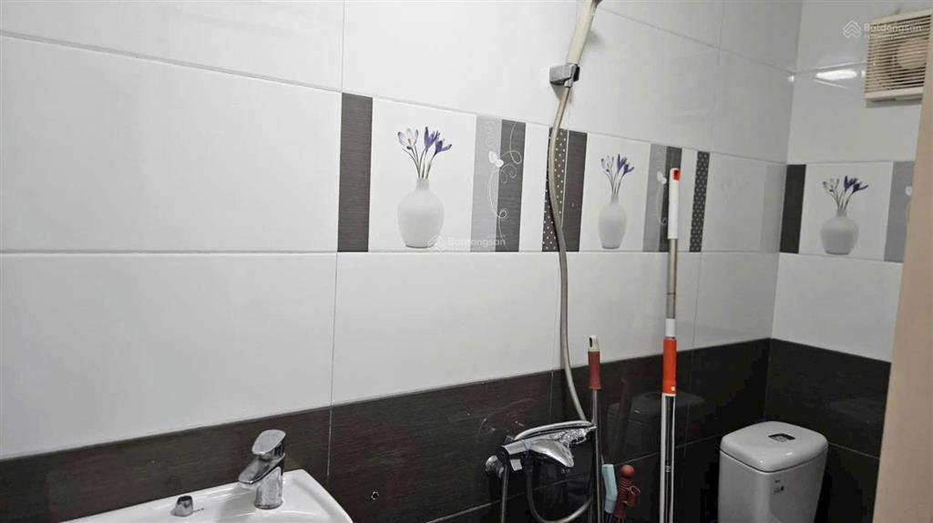 Cho thuê nhà ngõ 203 kim ngưu, 30m²x4 tầng, 11 triệu/th, 2 ngủ, full đồ, gần phố kim ngưu, lò đúc