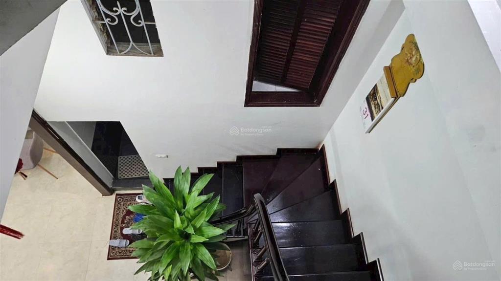 Cho thuê nhà ngõ 203 kim ngưu, 30m²x4 tầng, 11 triệu/th, 2 ngủ, full đồ, gần phố kim ngưu, lò đúc