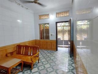 Cho thuê nhà 622 minh khai, 35m2x5 tầng, 9 triệu/th, 3 ngủ, 2 wc, gần times city