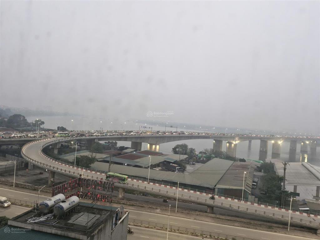 Cho thuê ch udic riverside vĩnh tuy, 95m2 12,5 tr/th, 3 ngủ, 2 wc, full đồ, view sông, gần đhkd&cn