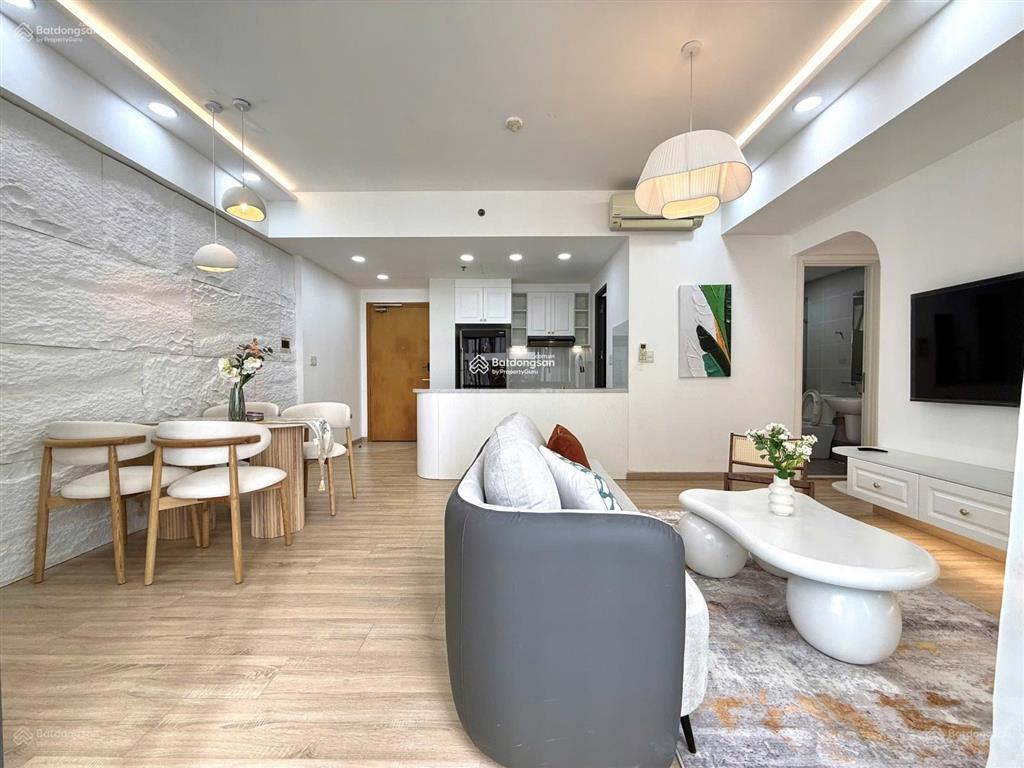 Bán nhanh chcc khuông việt  tân phú. dt 72m2, 2pn, 2wc. giá 3tỷ8 sổ hồng  0934 144 *** hương