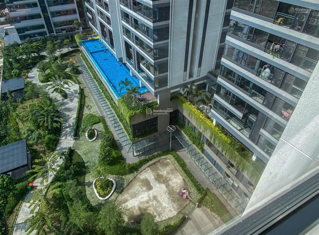 Bán chcc kingdom 101, tô hiến thành, q10. 94m2=3pn=9ty5 sổ hồng  0934 144 *** hương