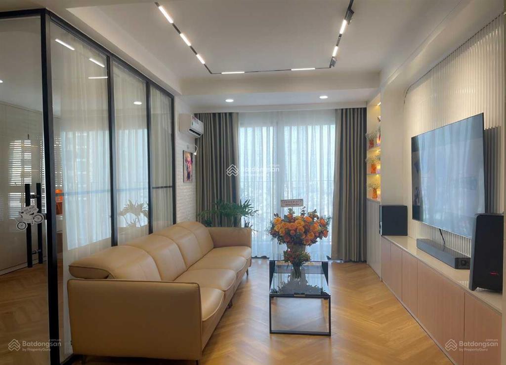 Cần bán căn hộ central plaza, tân bình, sổ hồng, 85m2 2pn2wc=6 ty7 căn cực hiếm.  0934 144 ***