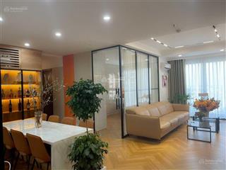 Cần bán căn hộ central plaza, tân bình, sổ hồng, 85m2 2pn2wc=6 ty7 căn cực hiếm.  0934 144 ***