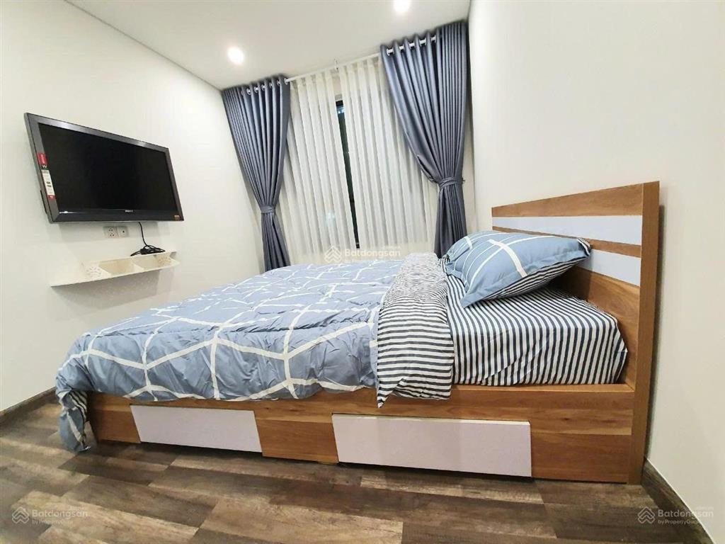 Bán căn hộ 2pn, 2wc, 74m2 giá 5tỷ4, rivera park sài gòn, thành thái, q10,  0934 144 *** hương