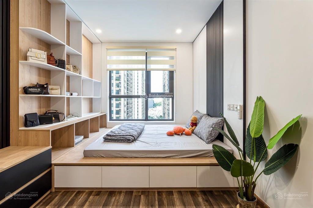Bán chcc terra royal lý chính thắng quận 3, dt 58m2=2pn=6tỷ5, sổ hồng  hương 0934 144 ***