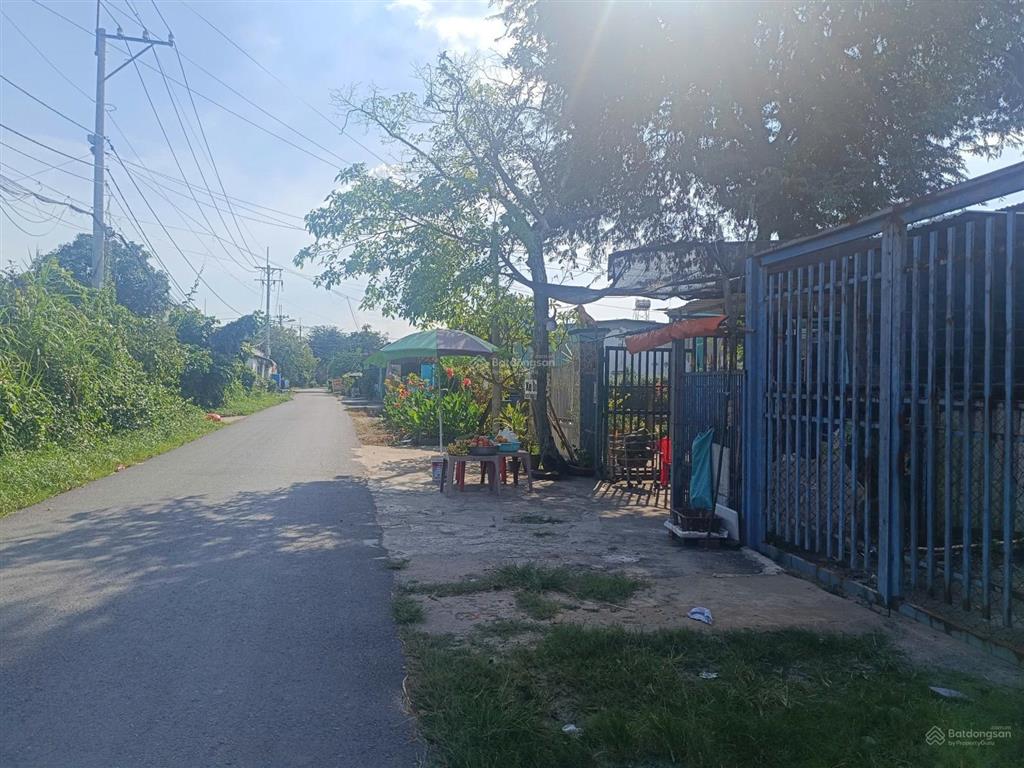 Ngã 4 chợ suối sâu, an tịnh, trảng bàng, đất 14x23=325m2 sổ riêng, đường lớn, 980 triệu