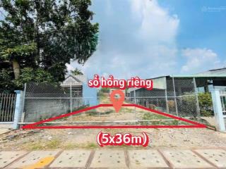 Bán đất 179m2 tại đường lê thị vui, giá 950tr xã phước hiệp, gần cầu vượt củ chi, sổ hồng riêng