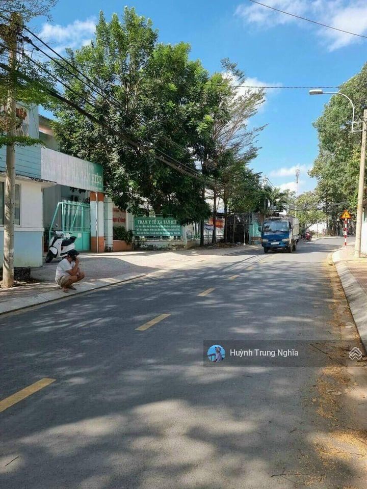 Bán gấp miếng đất dt 5x22m giá 1 tỷ 350 đường nguyễn thị lắng xã tân phú trung huyện củ chi