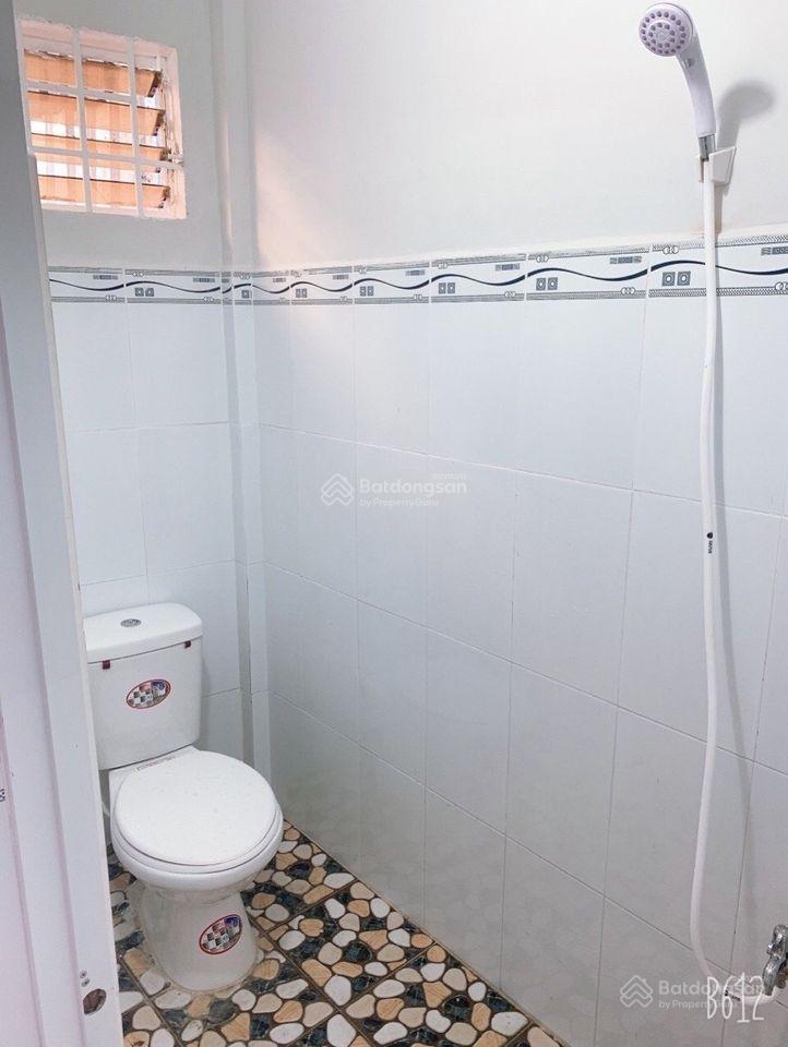 Bán nhà cấp 4 chỉ 700tr rộng rãi, thoáng mát gần chợ trảng bàng. dt 165m2, sổ hồng riêng