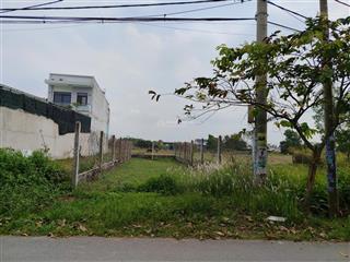 Bán đất thổ cư 200m2 gần chợ suối sâu , trảng bàng . giá 550tr , sổ hồng riêng