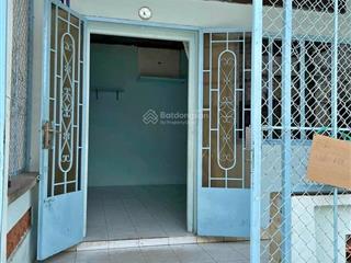 Bán căn nhà cấp 4 gần coop mart trảng bàng chỉ 650tr. dt 150m2, sổ hồng riêng