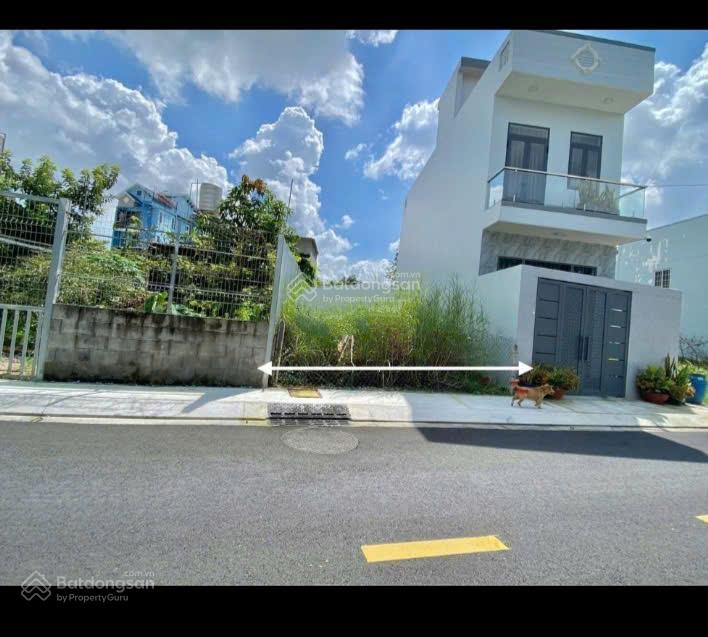 Bán lô đất gần khu công nghiệp tân phú trung, củ chi chỉ với 1 tỷ 250tr . dt 100m2, sổ hồng riêng