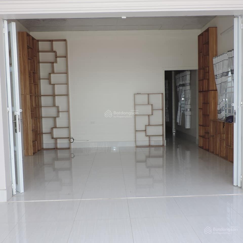 Kẹt tiền! bán gấp căn nhà cấp 4 gần bến xe củ chi. dt 109m2, giá chỉ 1.5 tỷ, sổ hồng riêng