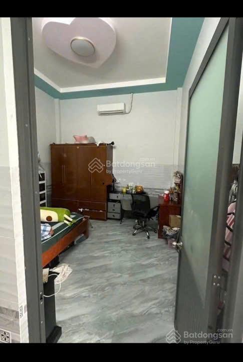 Bán nhà cấp 4 gần bệnh viện xuyên á. dt 104m2, giá 950tr, sổ hồng riêng