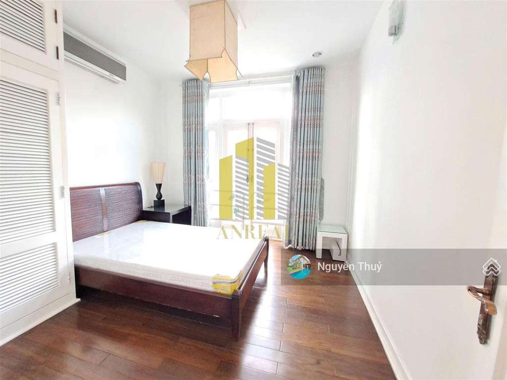 Biệt thự sân vườn 300m²  đầy đủ nội thất tiện nghi  giá 56 triệu