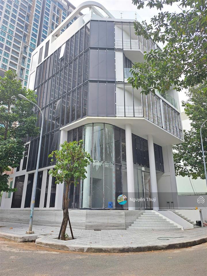 Cho thuê văn phòng 300m2 giá 60 triệu  đường 34 trần não