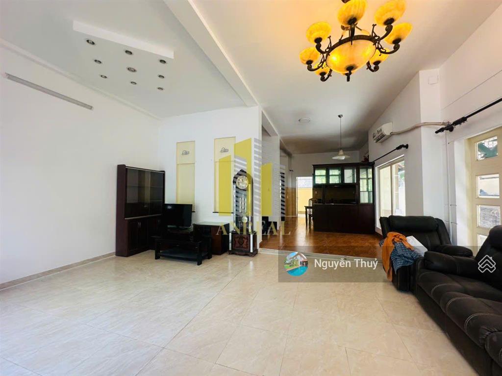 Cho thuê villa đường lương định của 7x20m. giá 35 triệu