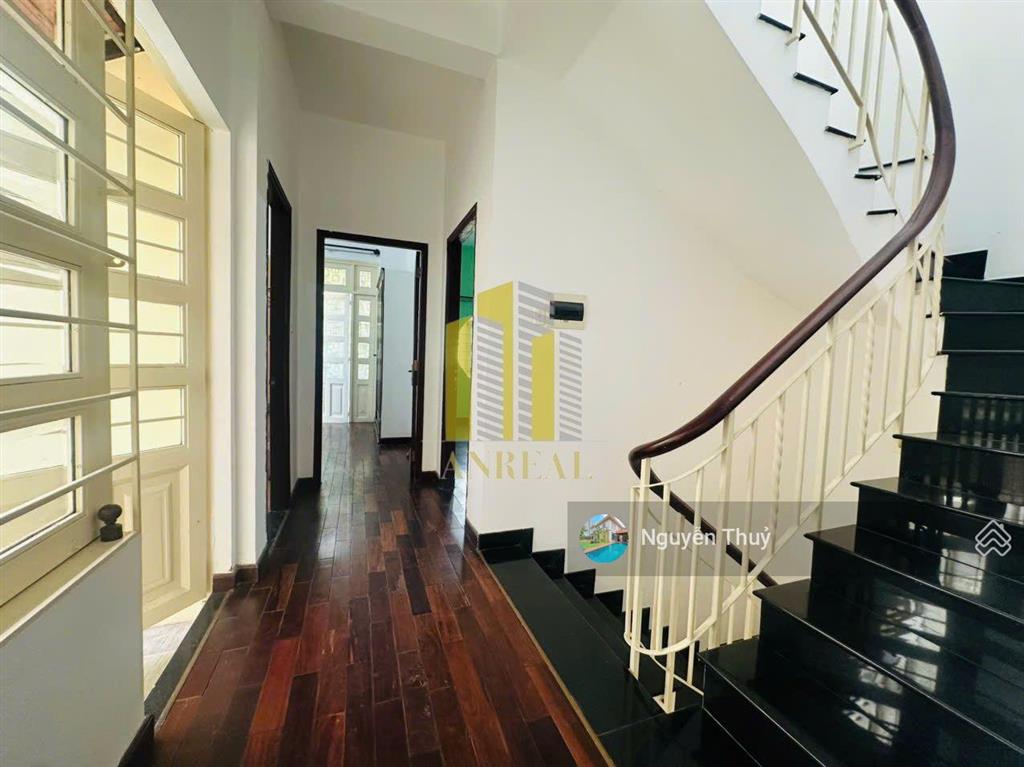 Cho thuê villa đường lương định của 7x20m. giá 35 triệu
