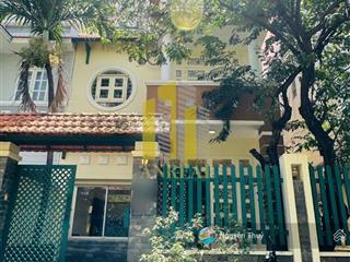 Cho thuê villa đường lương định của 7x20m. giá 35 triệu