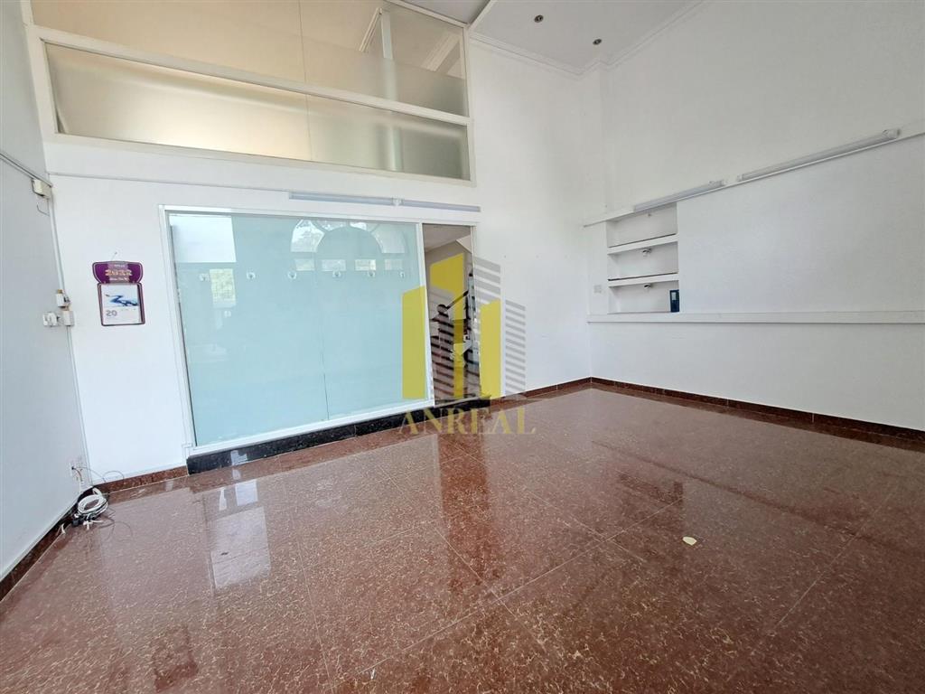 Biệt thự góc ven sông giá 80 triệu  cho thuê lâu dài mở nhà hàng cafe