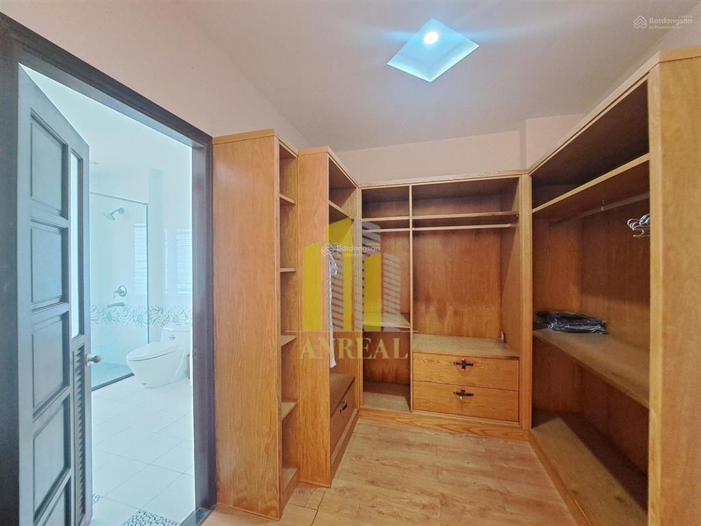 Cho thuê villa trần não 4 phòng  nhà trống  đường xe hơi. giá 37 triệu