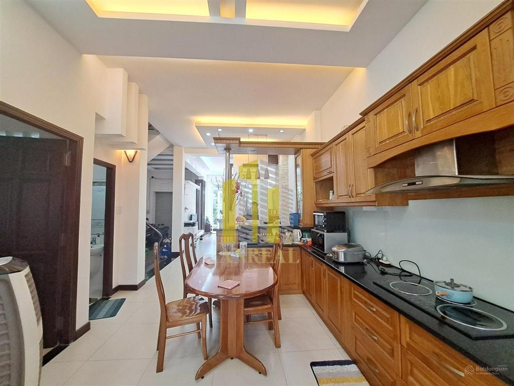 Cho thuê villa trần não 4 phòng  nhà trống  đường xe hơi. giá 37 triệu