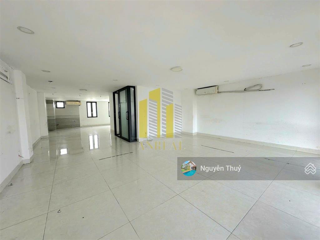 Cho thuê nhà làm văn phòng 4 lầu 6 phòng giá 70 triệu  đường vũ tông phan