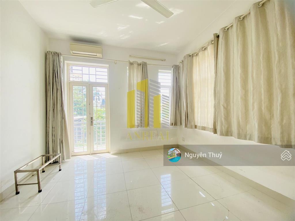 Biệt thự căn góc 2 lầu gần song hành giá 40 triệu
